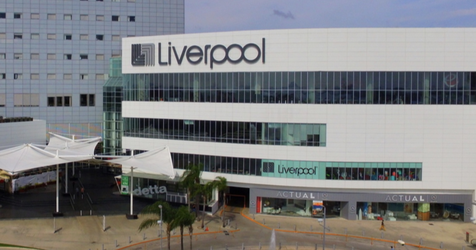 Plaza comercial Malecón Américas